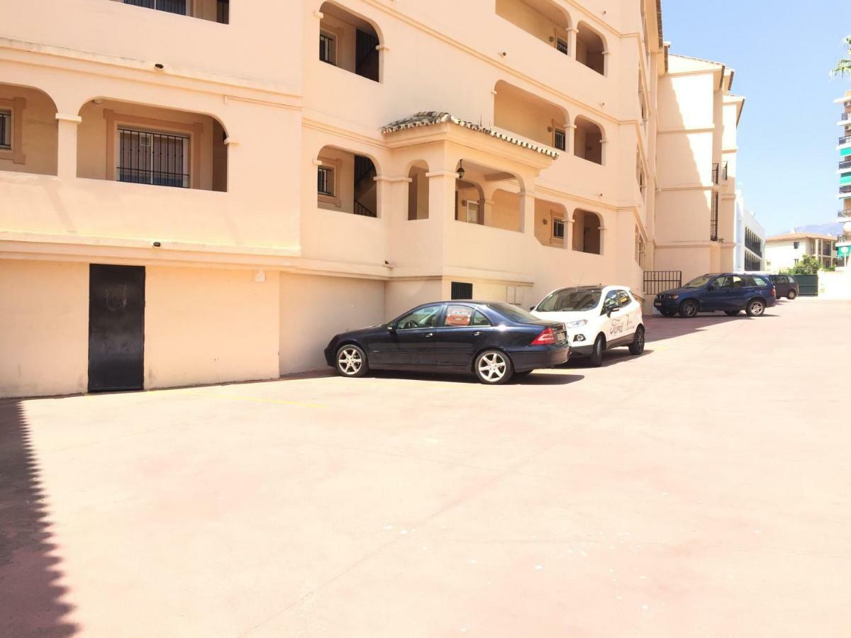 Apartment Erisa 托雷莫利诺斯 外观 照片